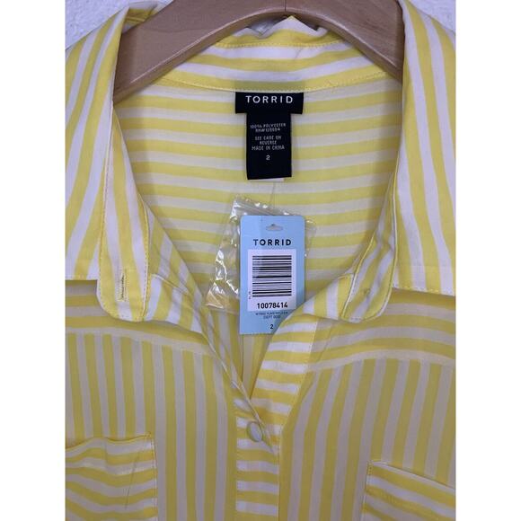 NWT Torrid button Up Blouse Semi Shear Stripped Long Sleeve Size 2 2XL - Picture 6 of 6